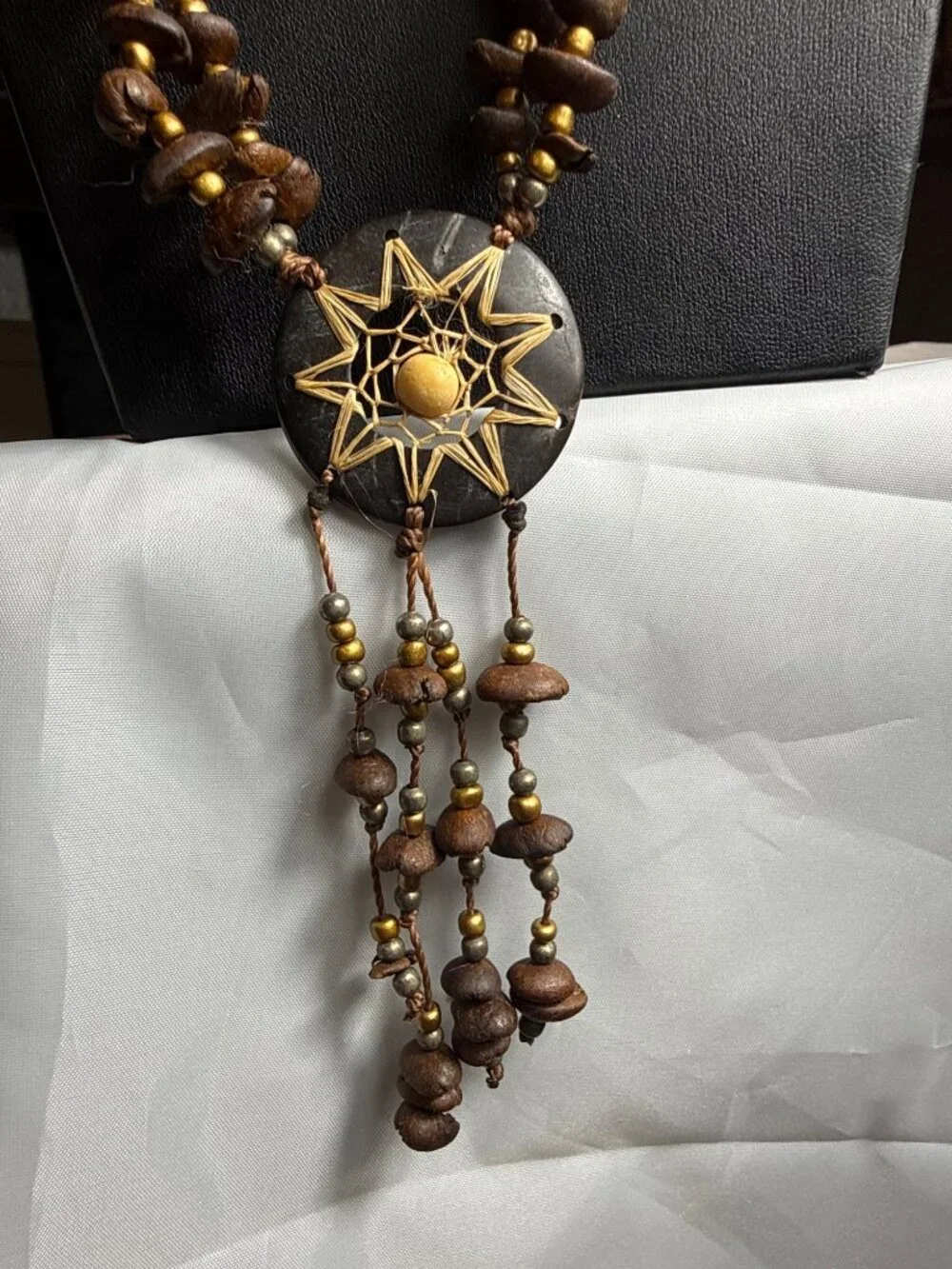 Vintage Boho Kukui Nut Dreamcatcher Starburst Pendant Necklace Statement